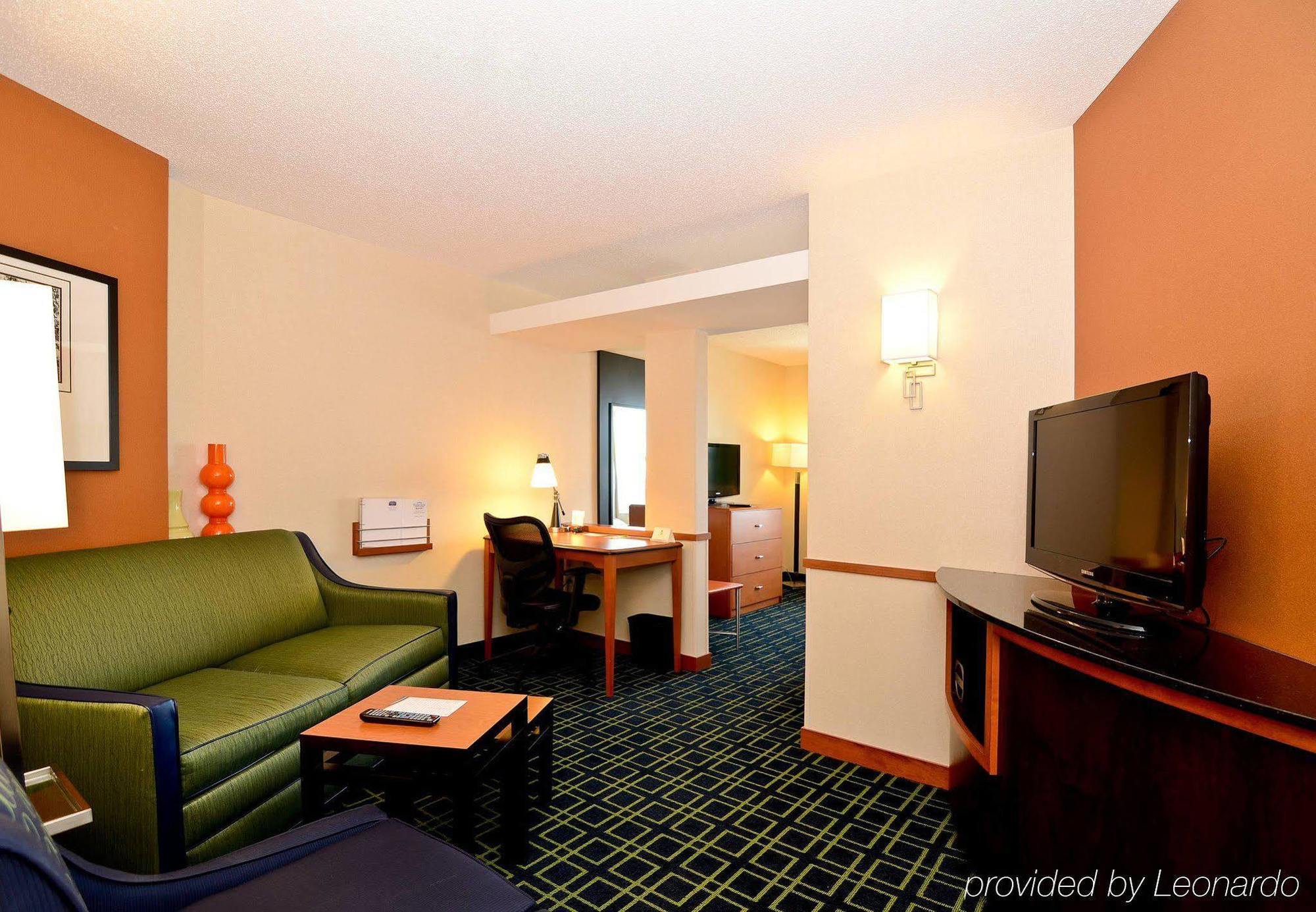 Fairfield Inn And Suites By Marriott New Bedford Δωμάτιο φωτογραφία